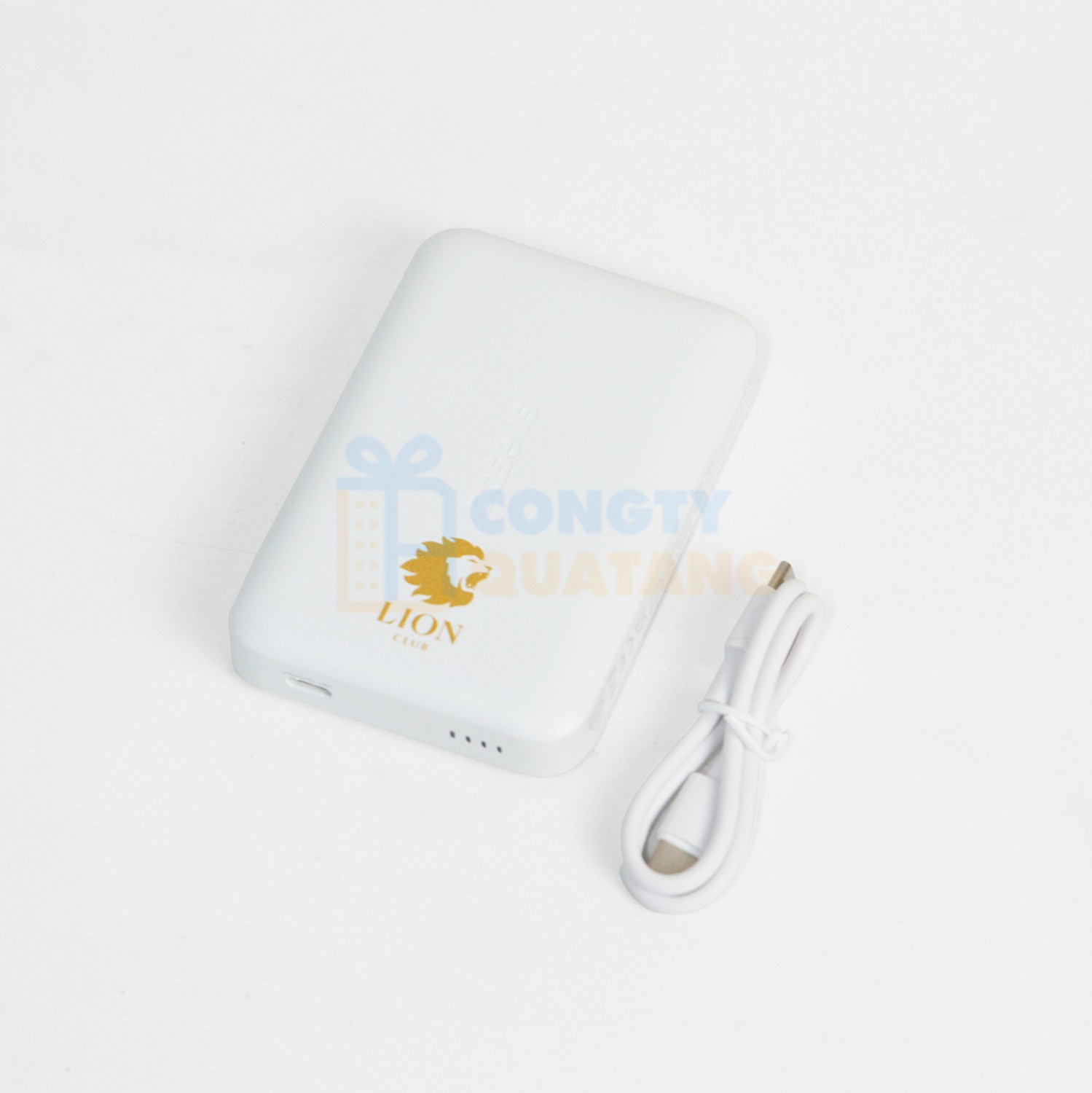 Branded tech accessories improve convenience for office, hybrid and remote teams Branded tech accessories improve convenience for office, hybrid and remote teams